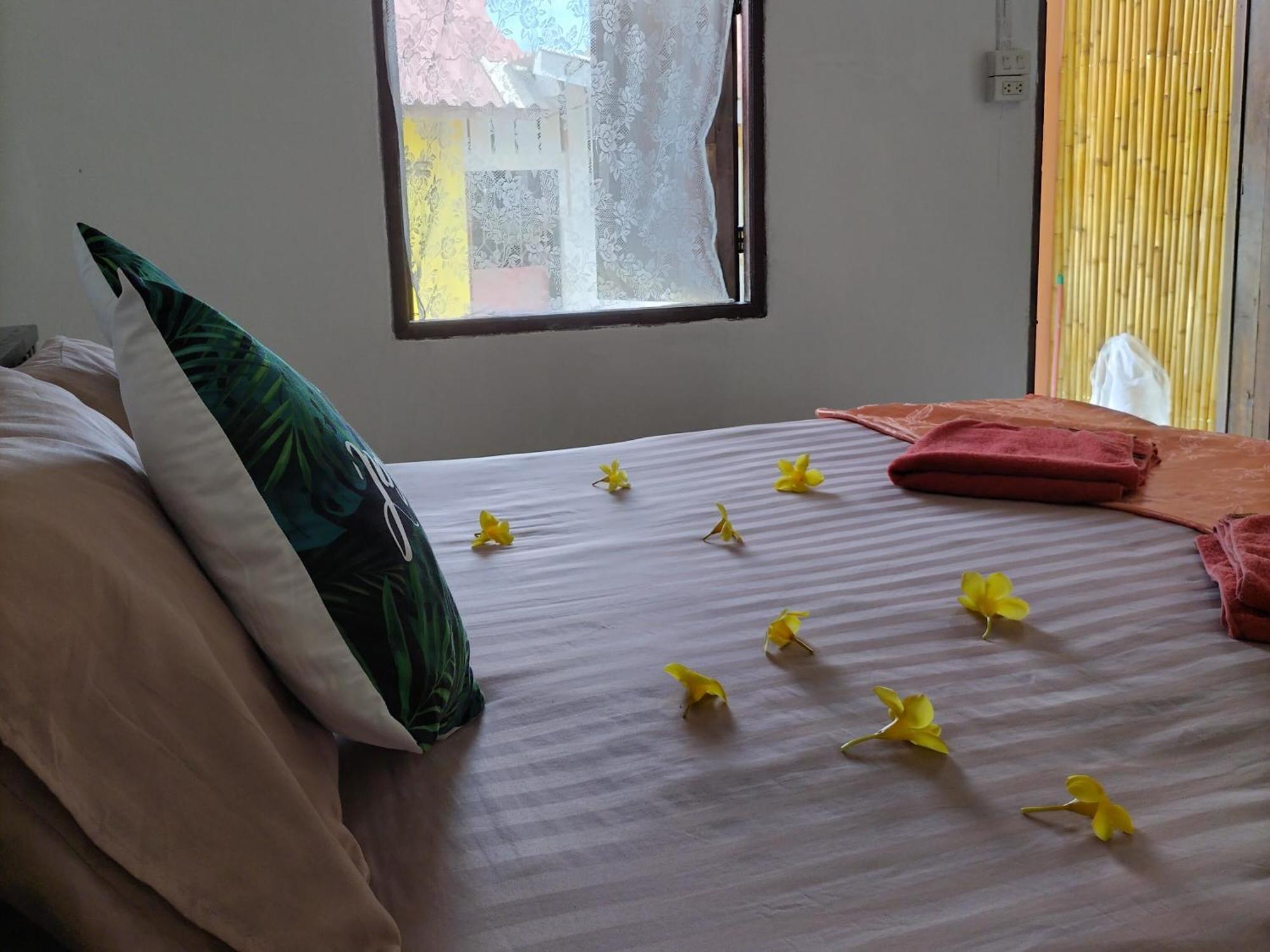 Lanta Rabbit Rooms Ko Lanta Extérieur photo